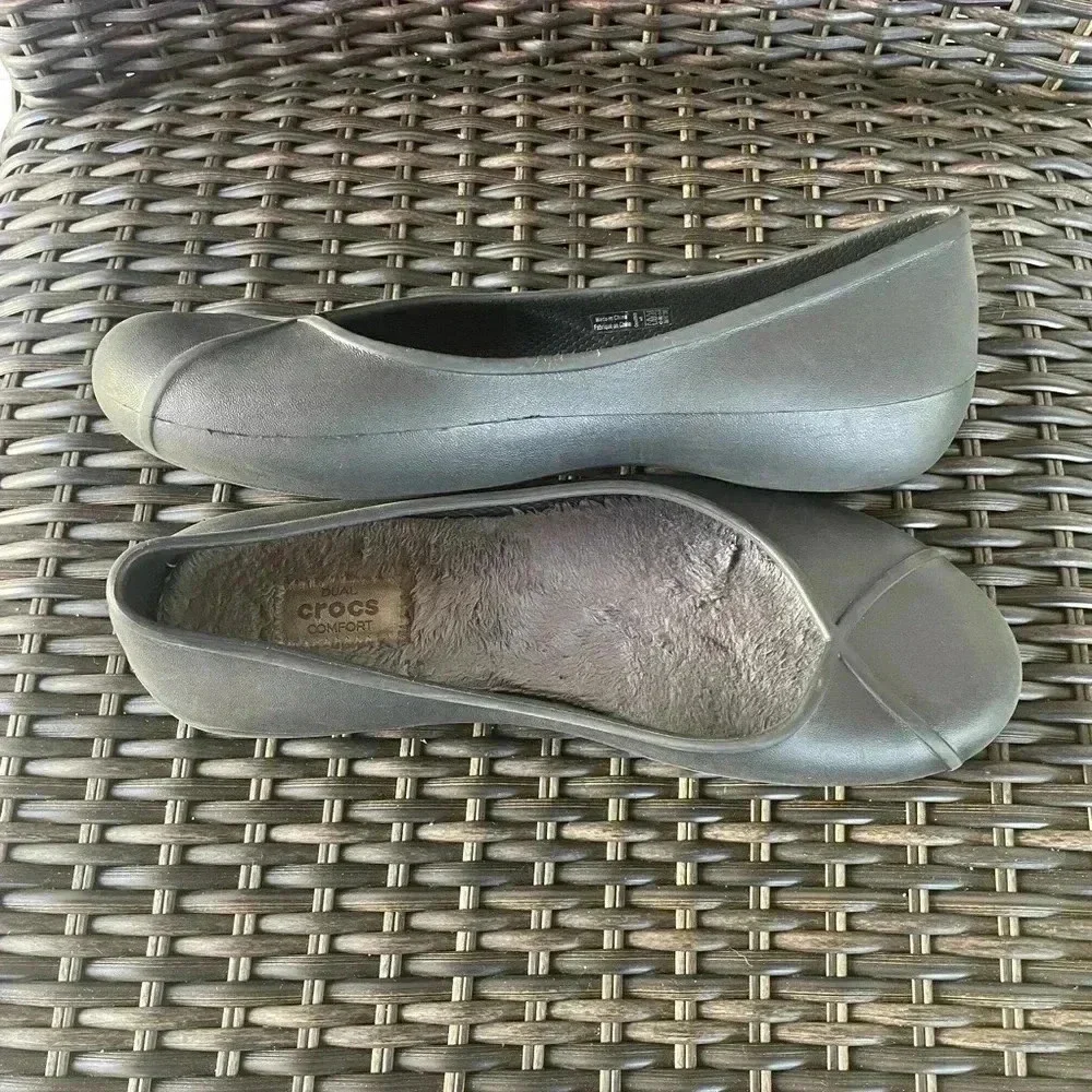 Crocs Olivia II Dual Comfort Lined Flats Women's Sz 8 Black Ballet Slip On Shoes